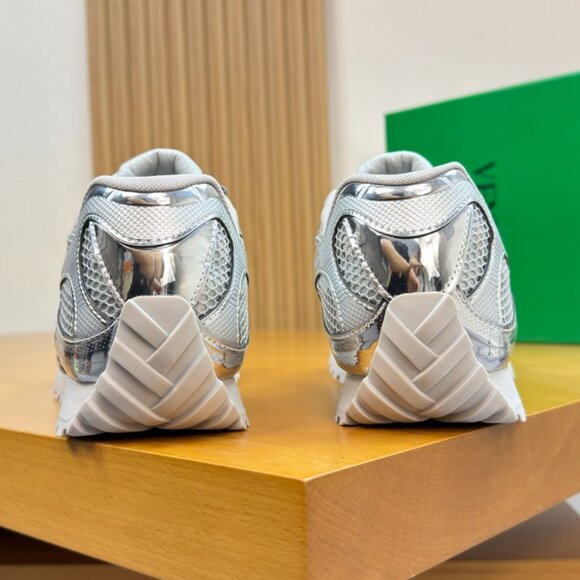 Bottega Veneta Orbit Sneakers Silver/White - Picture 5 of 5